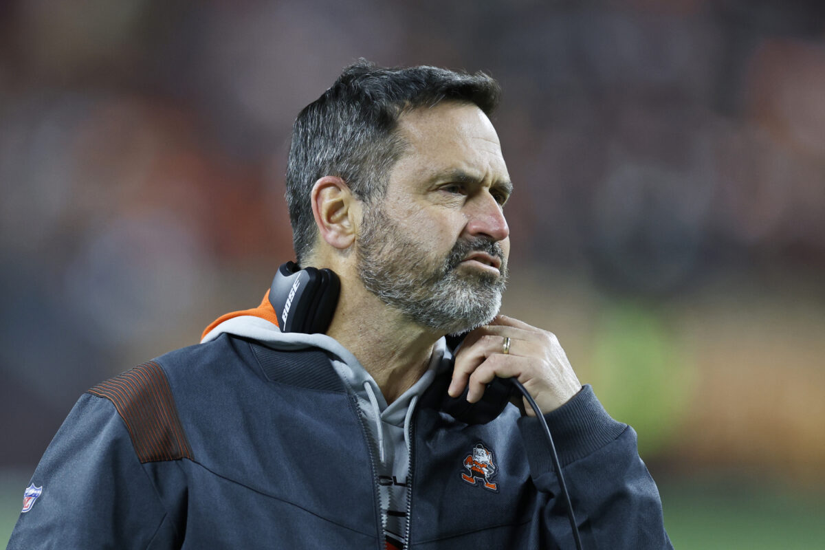 What coaching staff positions are currently vacant in Cleveland?