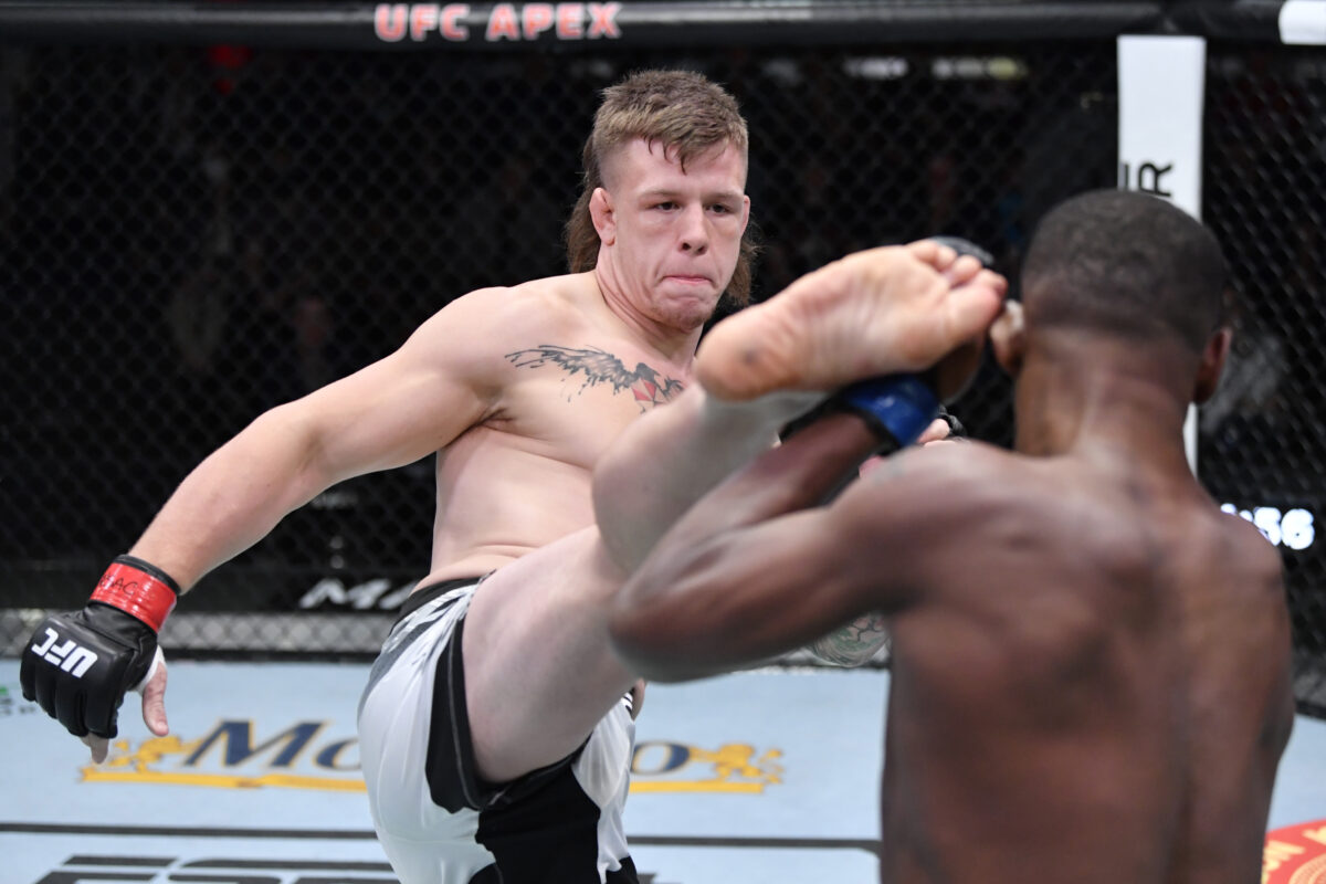 Jimmy Crute says Alonzo Menifield preparing for wrong person: ‘I’m gonna blow him out the water’ at UFC 284