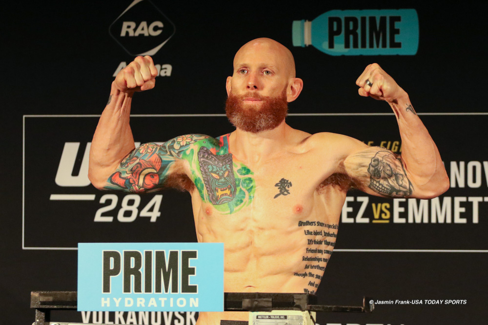Photos: UFC 284 official weigh-ins