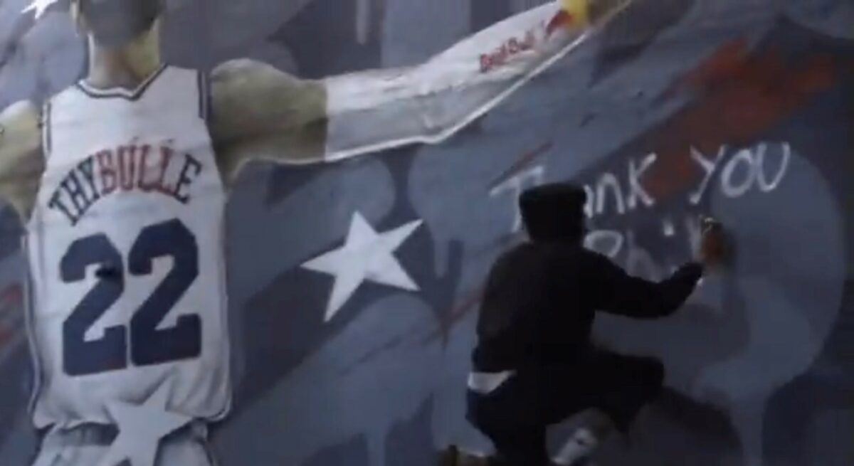 Matisse Thybulle spray-painted his own mural as a heartfelt goodbye to Philadelphia