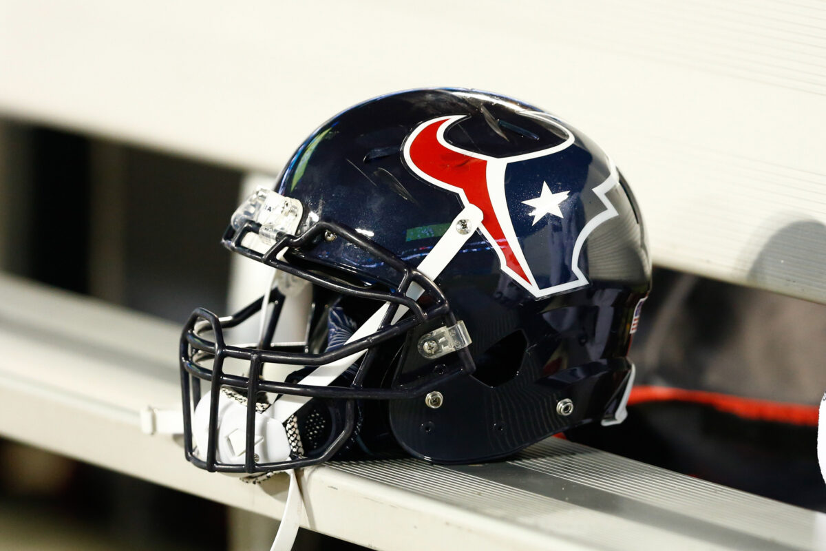Texans strength and conditioning coach Mike Eubanks returns for 2023
