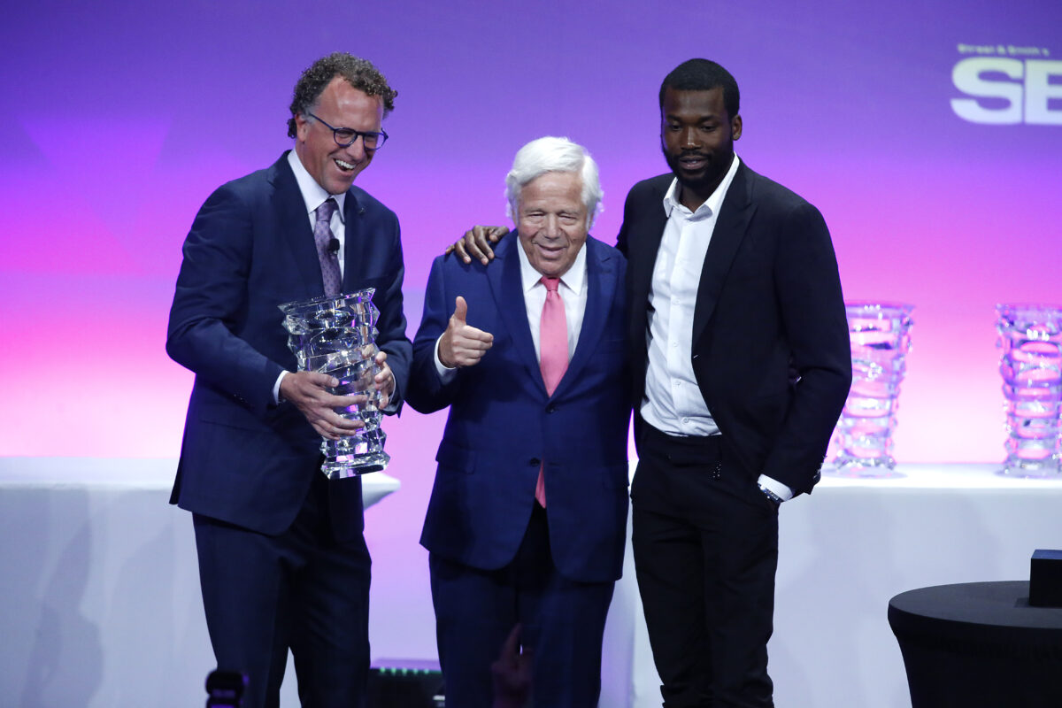 Patriots owner Robert Kraft has clever way of trying to elevate team