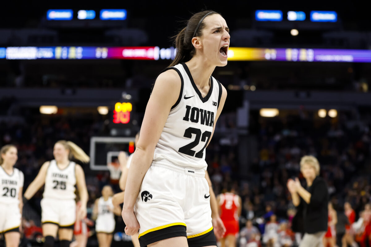 Back-to-back! Twitter erupts as Iowa dismantles Ohio State for Big Ten Tournament title