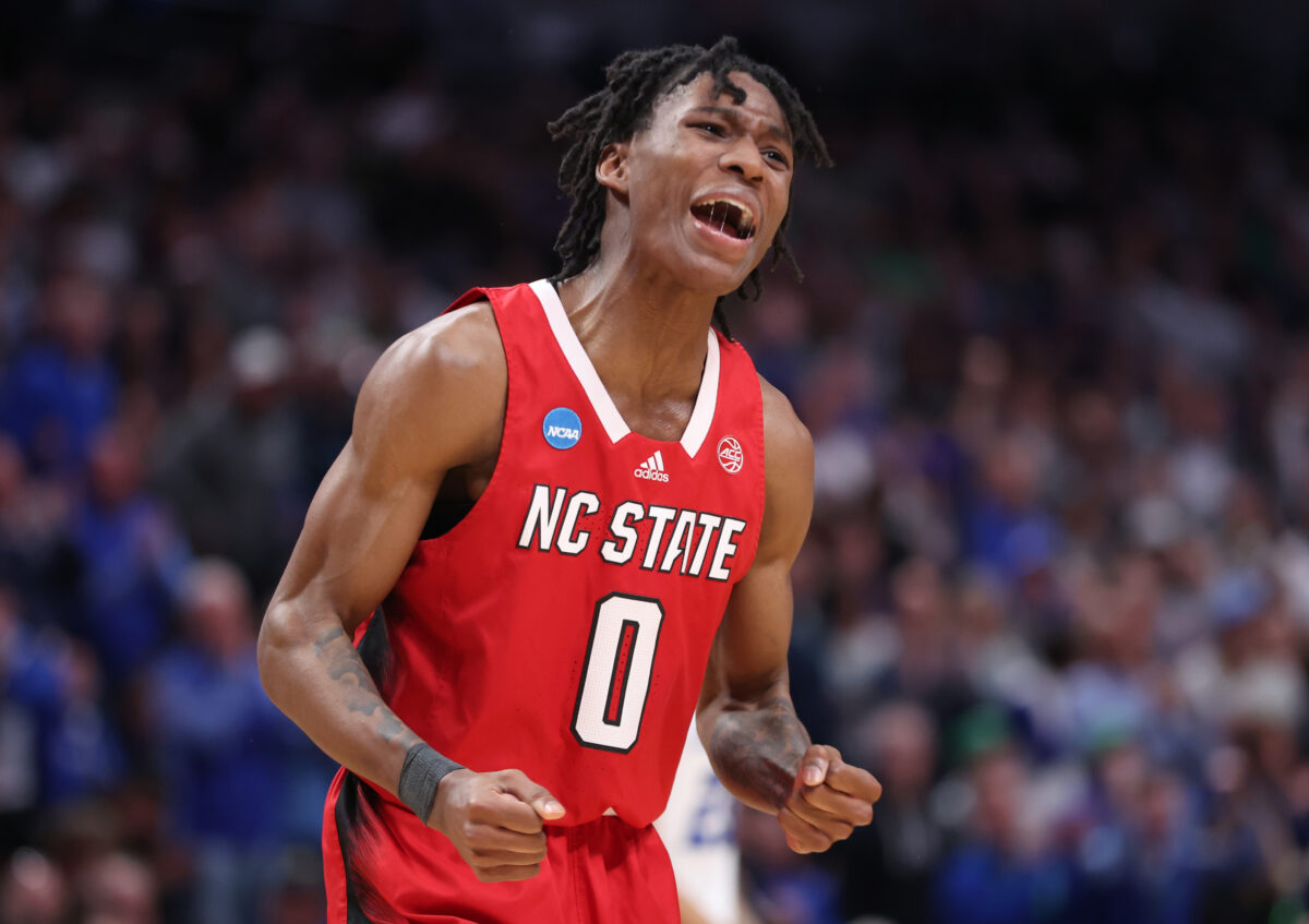 Announcers deliver a perfect play-by-play of NC State’s Terquavion Smith’s chair-punching tantrum