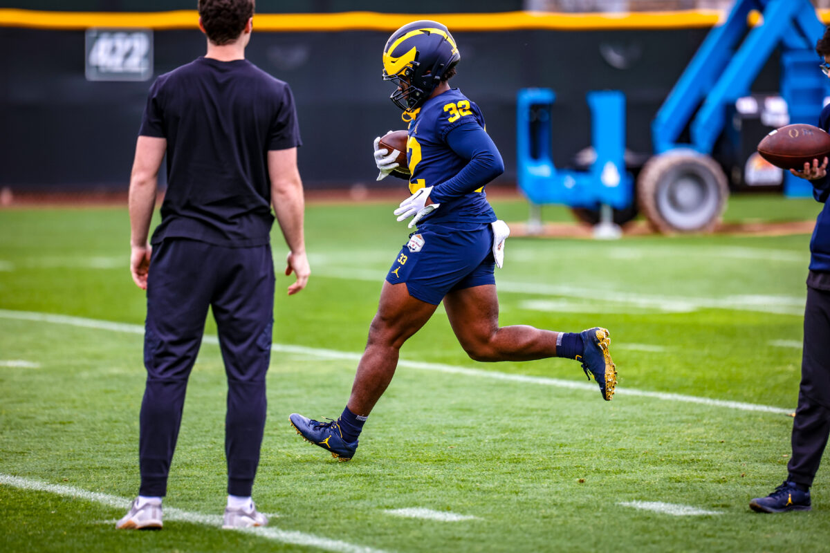 Freshman RB making strong impression on Michigan football’s Sherrone Moore