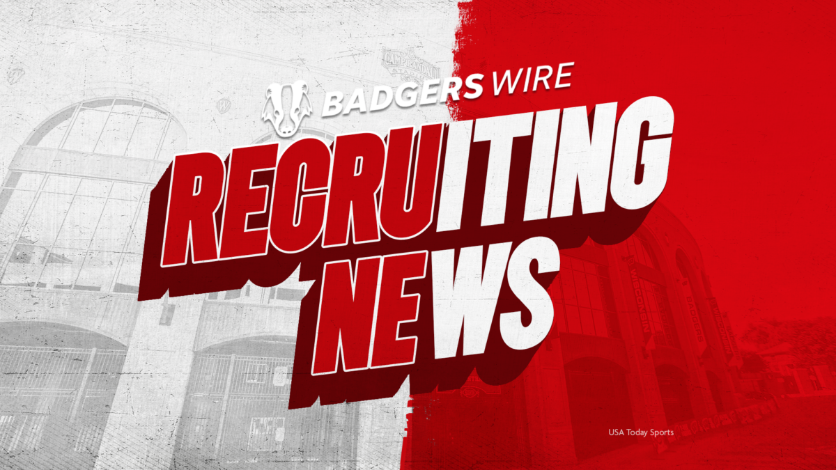 Wisconsin offers 6-foot-6 tight end from Kansas