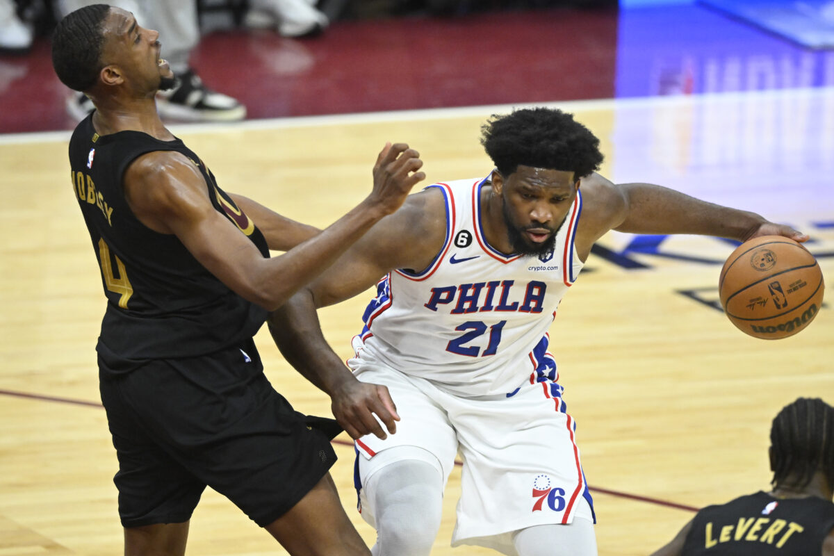 Cavs coach JB Bickerstaff disgusted at officials overturning Joel Embiid foul