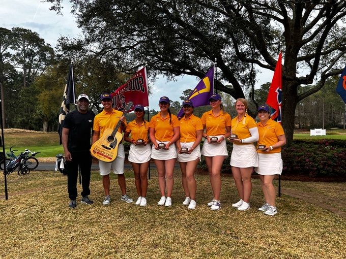 LSU shines at Darius Rucker, Illinois impressive comeback in the desert, Maryland’s record performance and more highlights from the past week in college golf