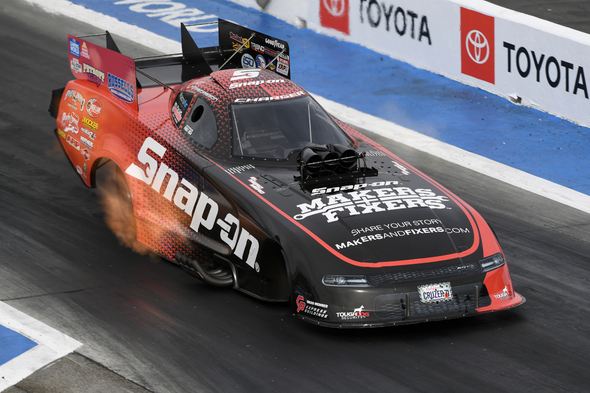 Force, Pedregon, Caruso top early NHRA qualifying at Pomona
