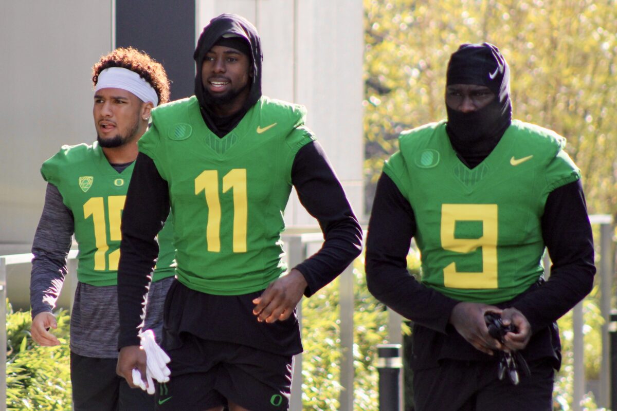 Oregon Spring Position Battles: Transfers, position changes have all eyes on safety room