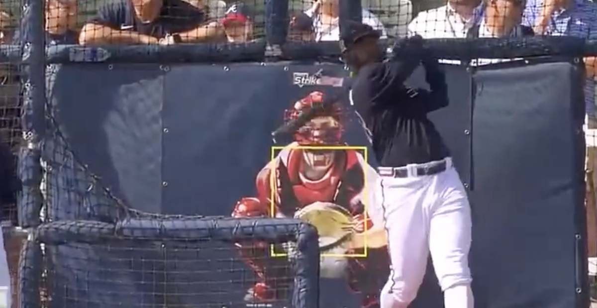 The Braves’ Michael Harris II showed off a beautiful right-handed swing and had MLB fans in awe