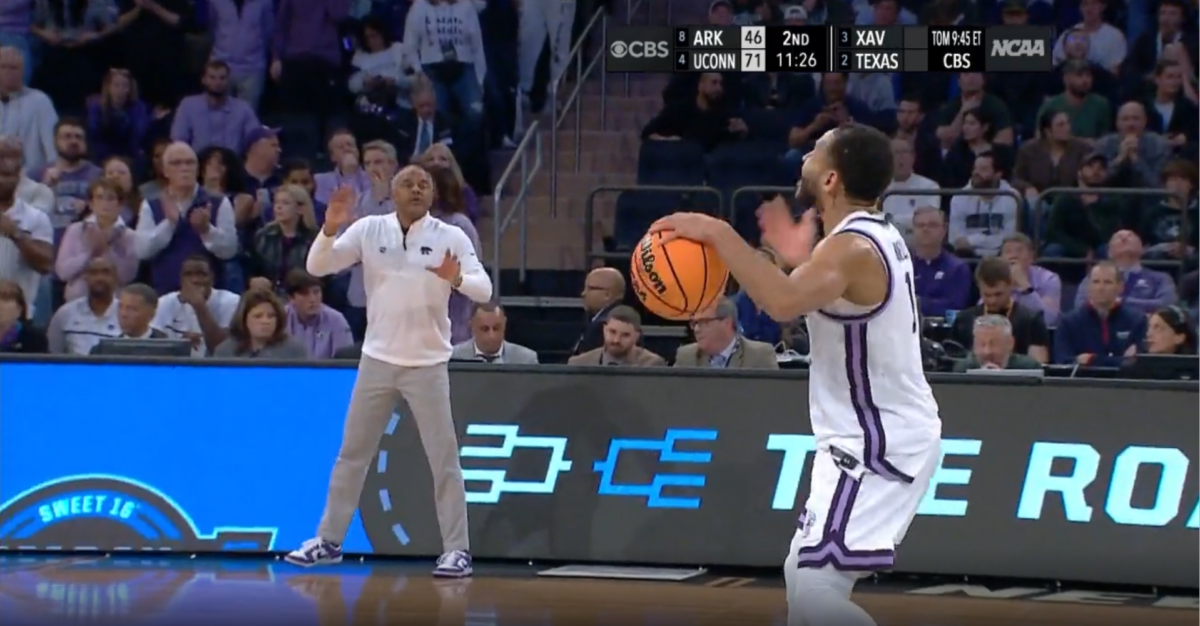 Did Markquis Nowell fake an argument with Kansas State coach Jerome Tang before alley-oop pass?