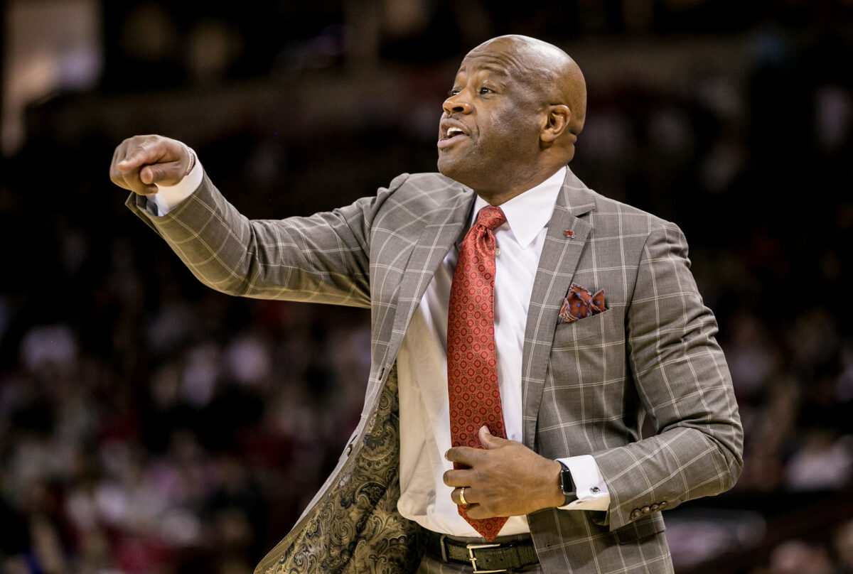 Mike Anderson, longtime Arkansas head coach and assistant, to sue St. John’s over firing