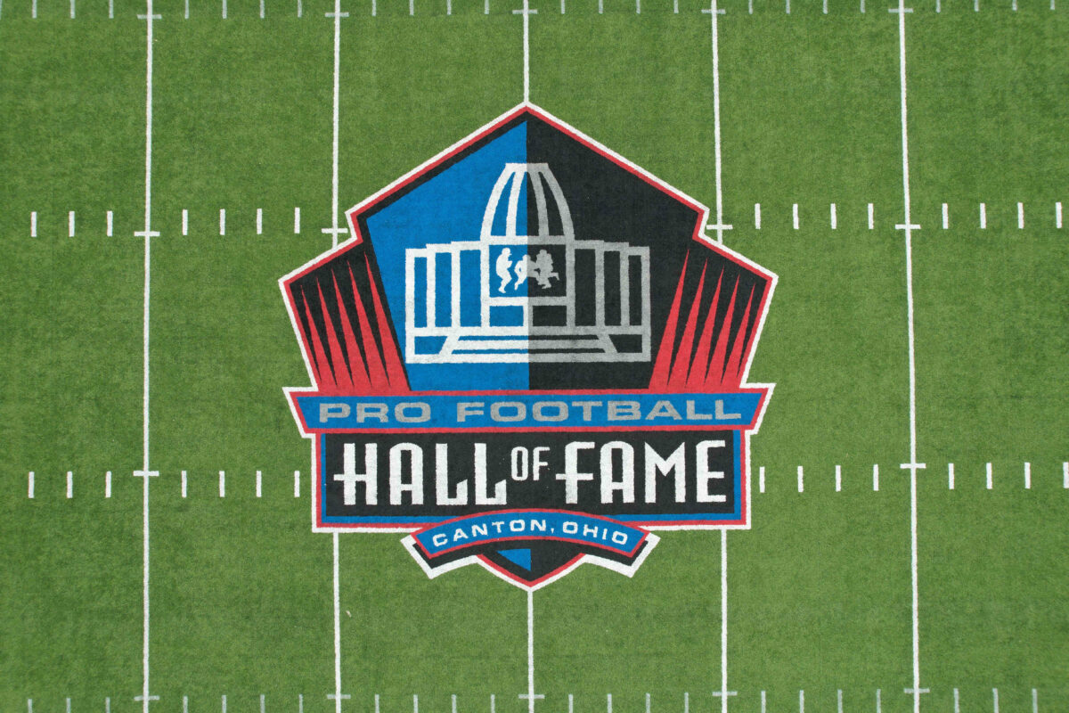 Washington’s Bubba Tyer honored by Pro Football Hall of Fame