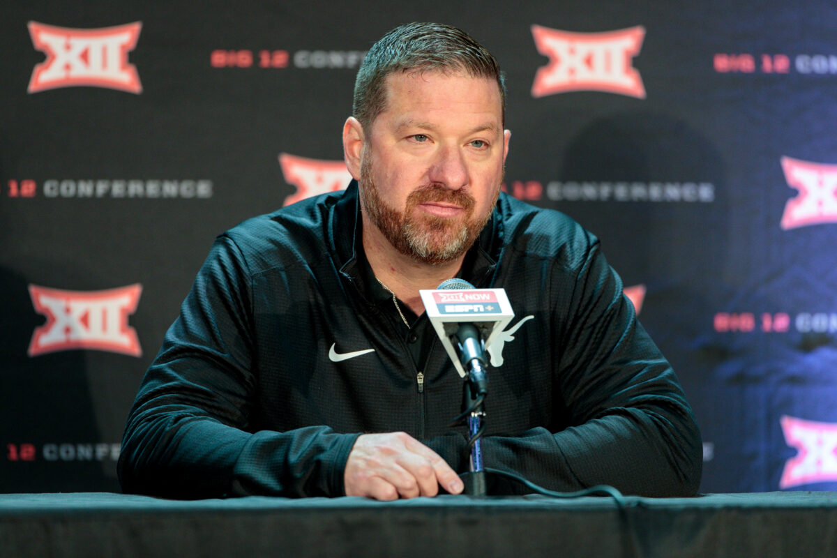 Report: Former Texas HC Chris Beard in talks with Ole Miss