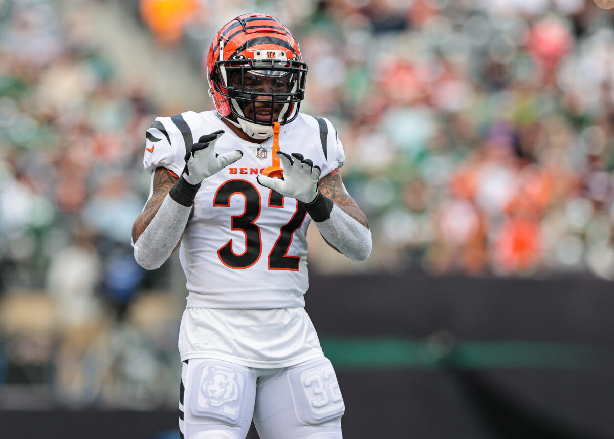 Trayveon Williams might explain Bengals’ lack of movement at RB