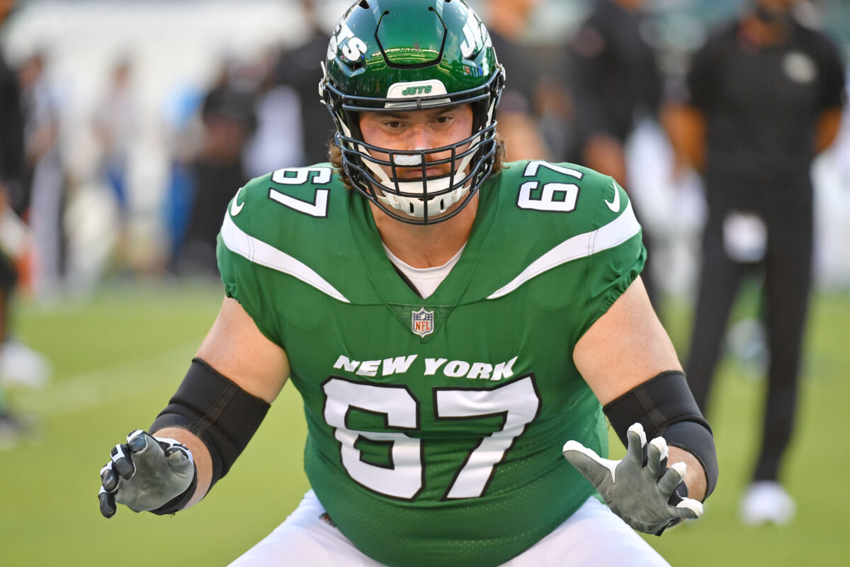 Dolphins to sign former Jets OL Dan Feeney
