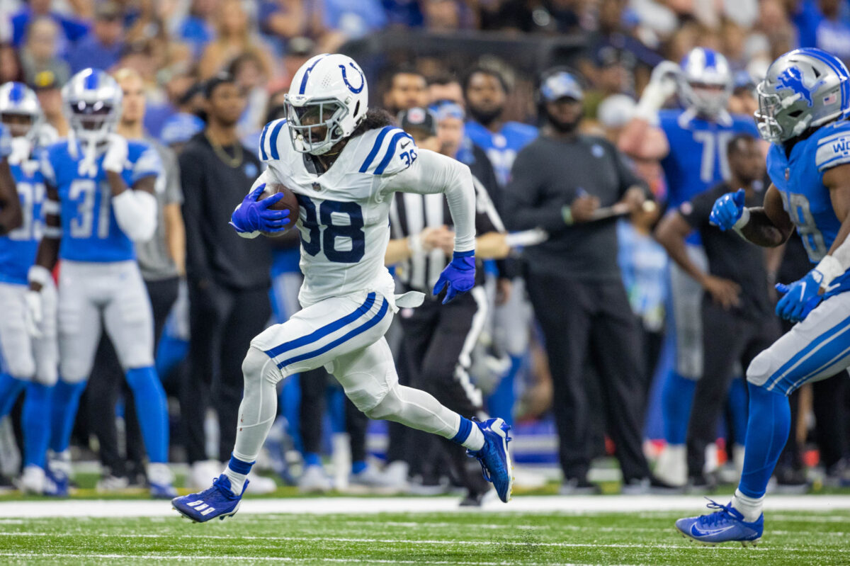 Colts’ Tony Brown contract details