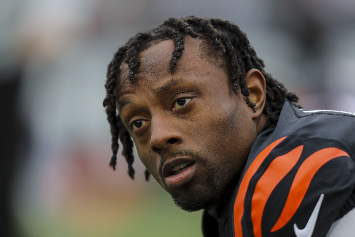 Bengals’ Lou Anarumo open to bringing back Eli Apple in free agency
