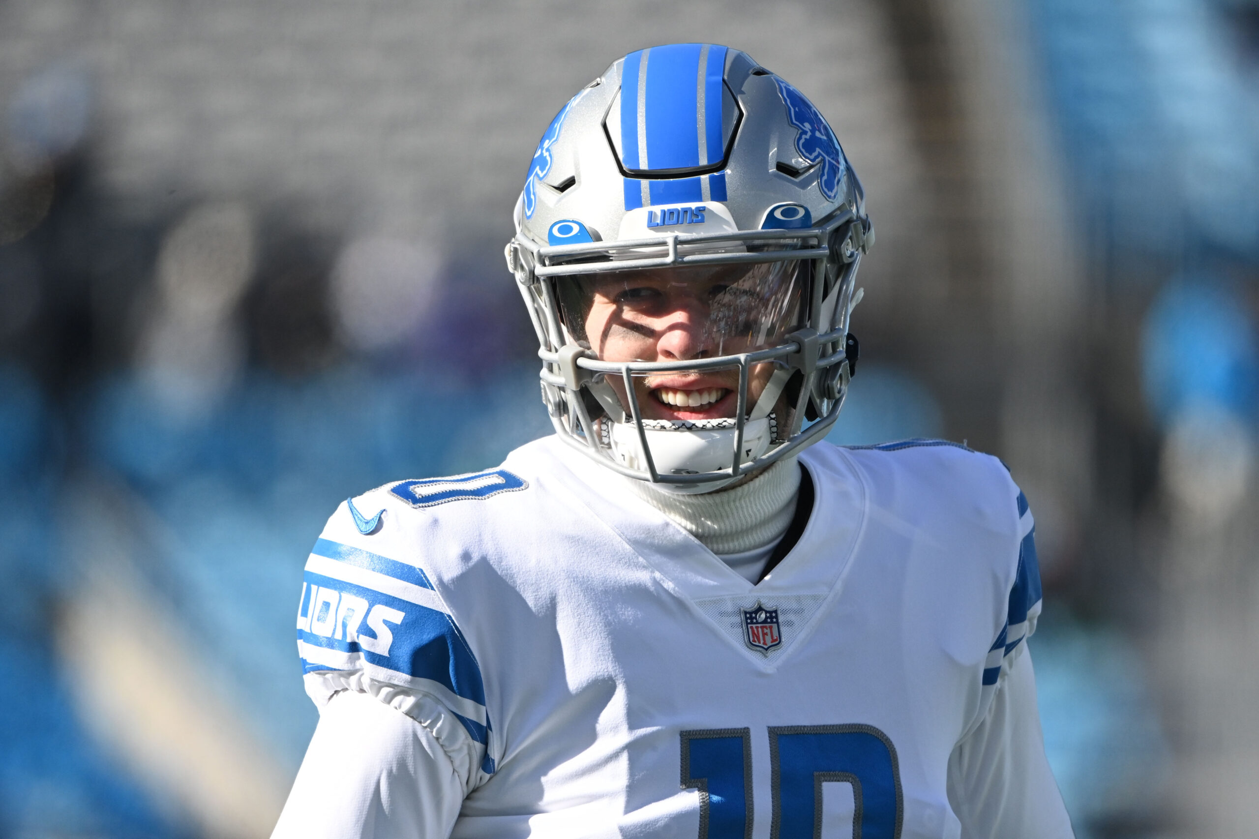 Nate Sudfeld returns to the Lions at backup QB