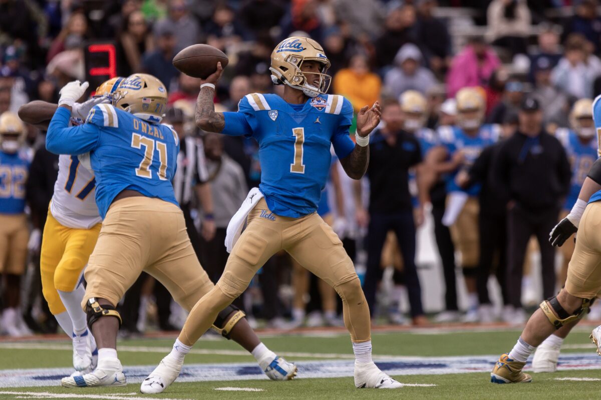 Eagles met with UCLA QB Dorian Thompson-Robinson at NFL Combine