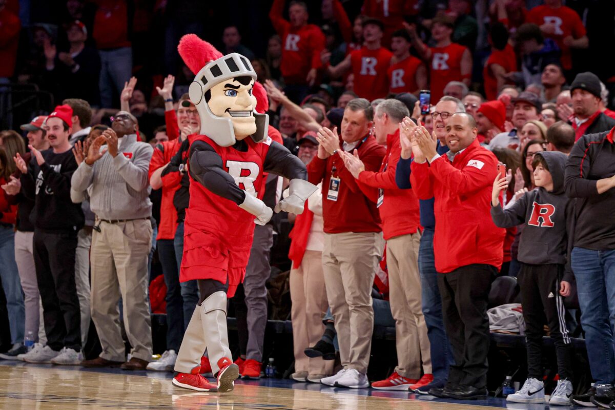 Report: Rutgers basketball assistant Karl Hobbs is a candidate for open Manhattan job