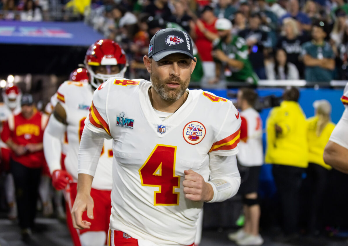 NFL team attempted to lure Chiefs’ Chad Henne from retirement
