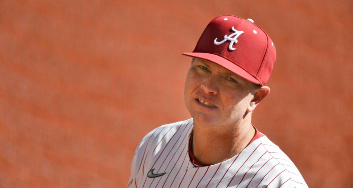 Alabama falls, but remains inside top 25 in latest USA TODAY Sports Coaches Poll