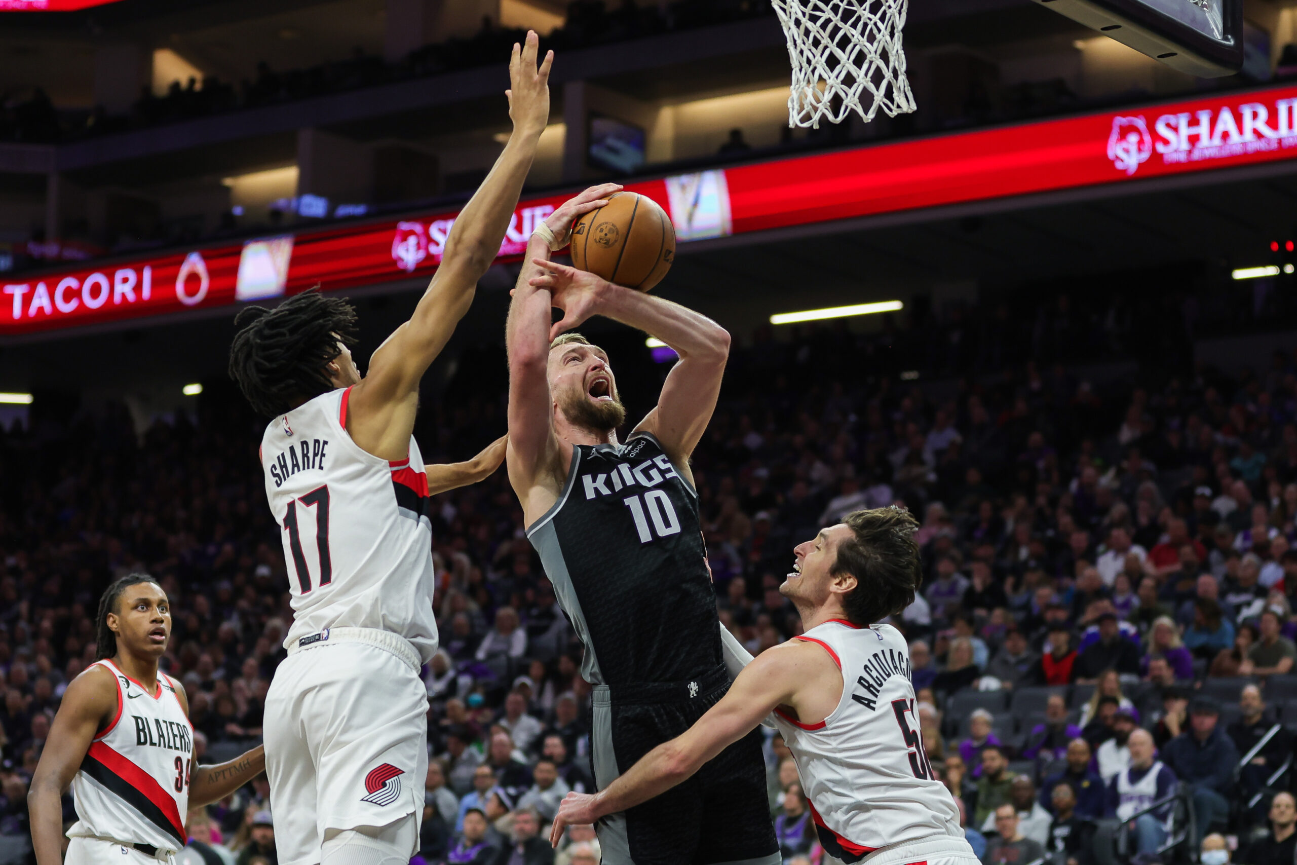 Sacramento Kings at Portland Trail Blazers odds, picks and predictions