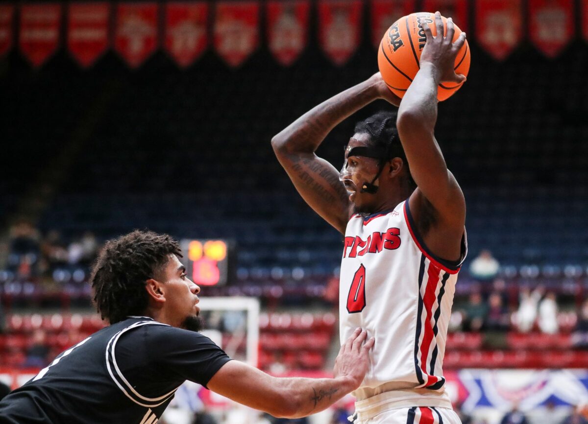 Pete Maravich’s all-time scoring record survives as Detroit Mercy’s Antoine Davis falls short in (potentially) his final game