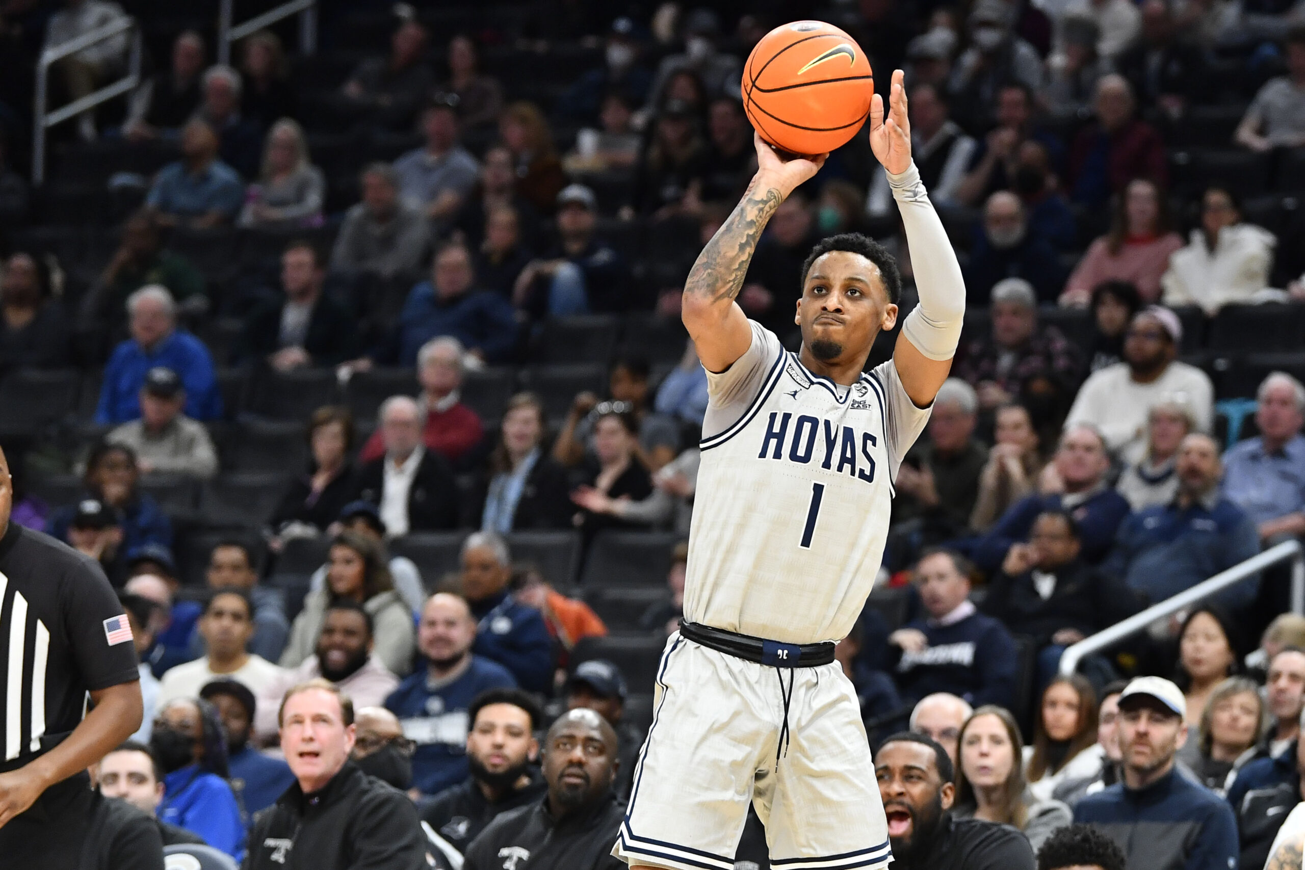 LSU has contacted talented Georgetown transfer Primo Spears, per report