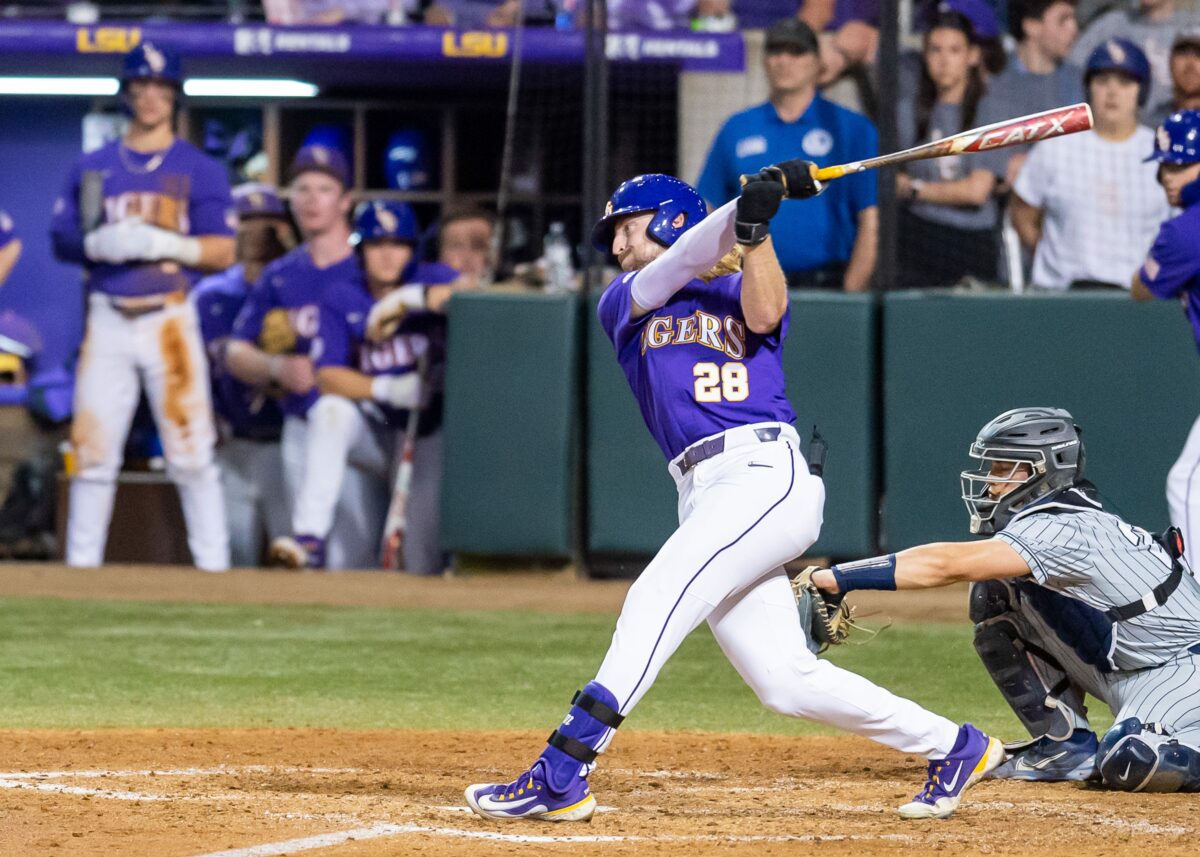 LSU baseball remains No. 1 across the board in polls after dropping Game 3 vs. Texas A&M