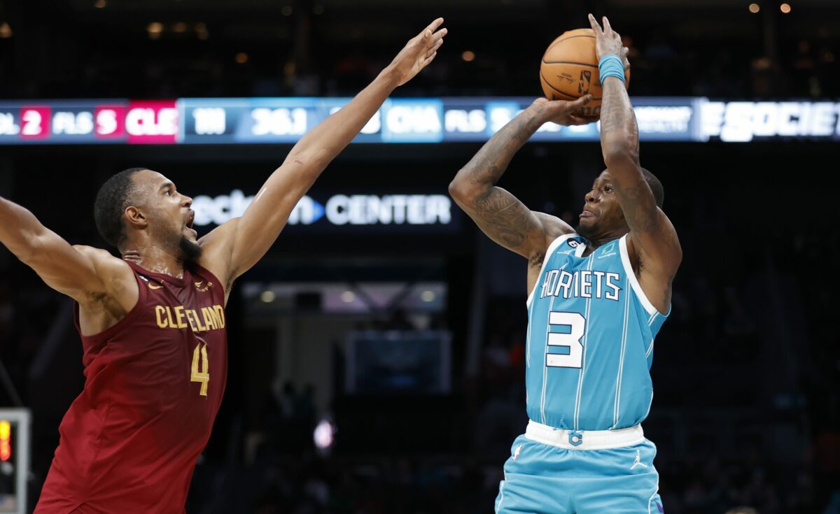 Cleveland Cavaliers at Charlotte Hornets odds, picks and predictions