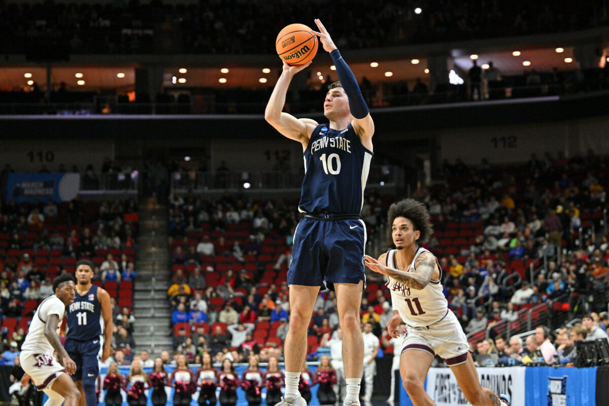 Penn State dominates Texas A&M, advances in NCAA Tournament for first time since 2001