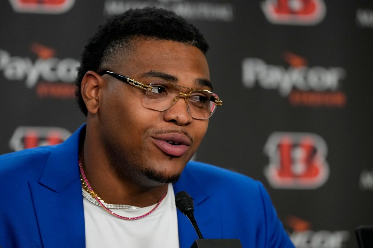 Travis Kelce comments on Orlando Brown going to ‘dark side’ with Bengals