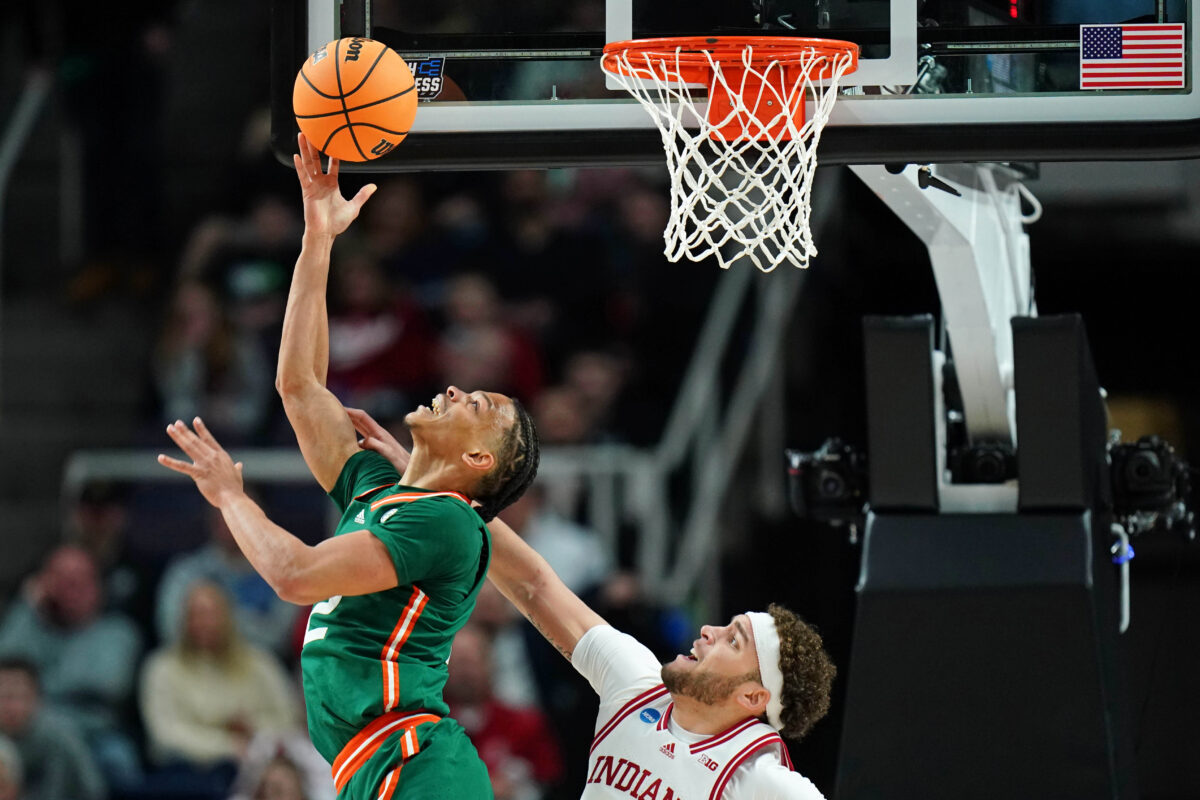Sweet 16 first look: Miami vs. Houston odds, lines and trends