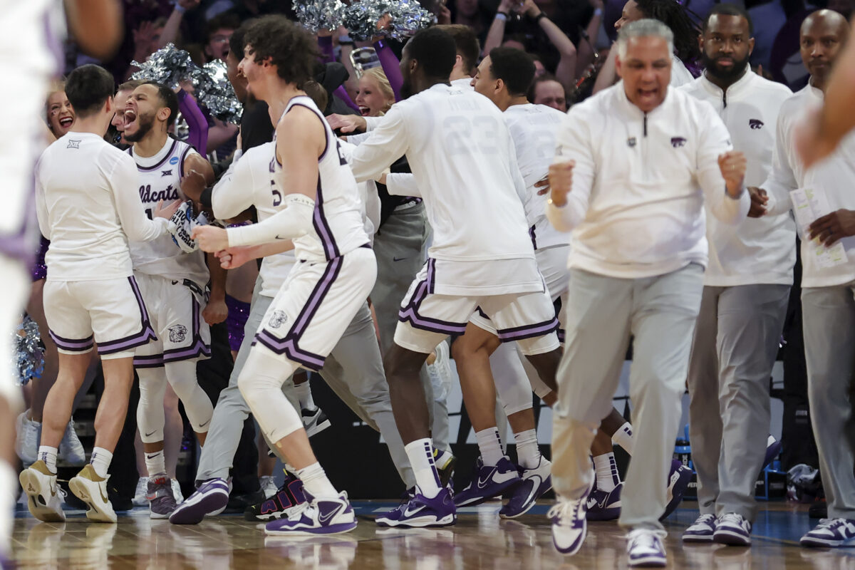 MADNESS: Social media reacts to Kansas State’s thrilling win over Michigan State