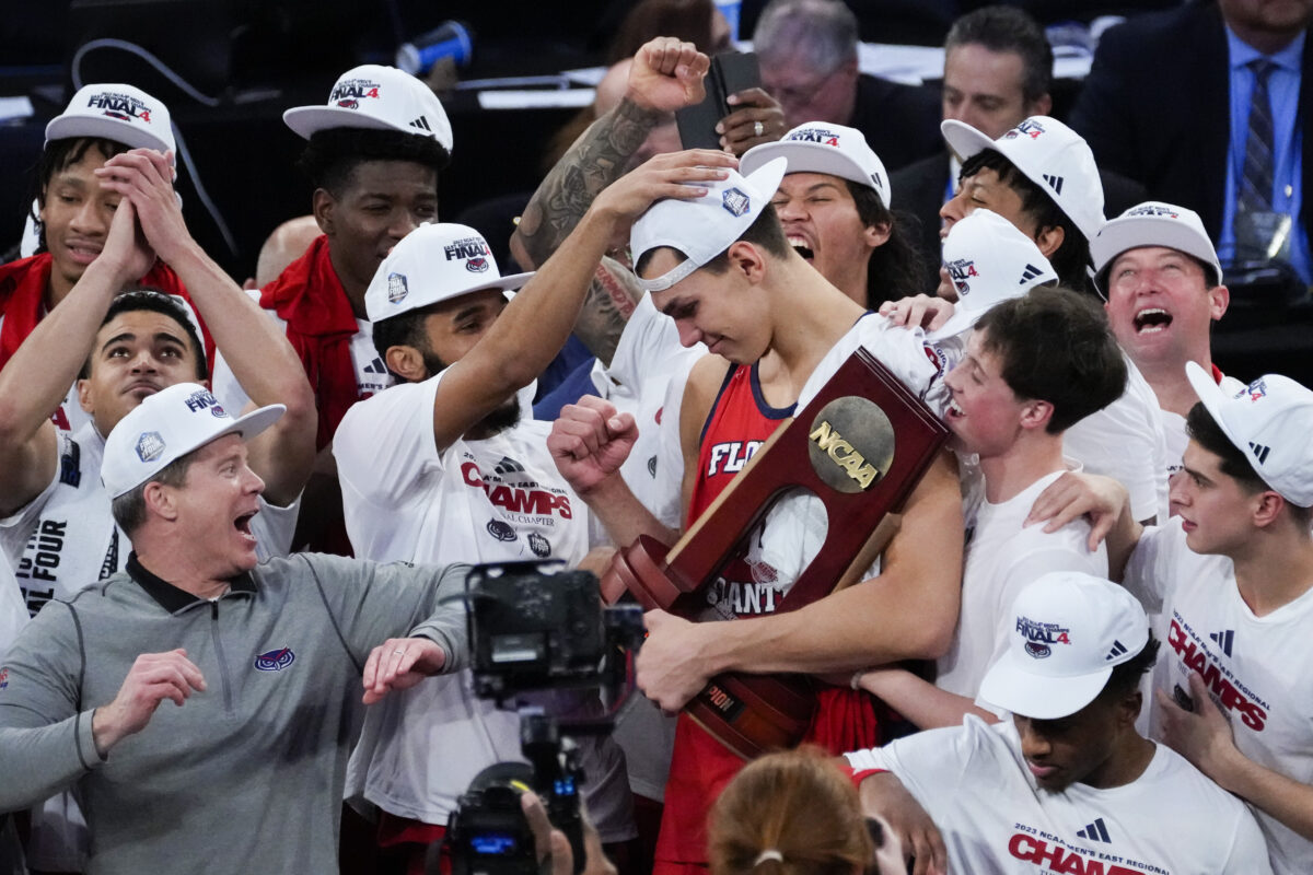 FAU trolled Kansas State by playing the Wildcats’ pregame playlist during Elite Eight locker room celebration