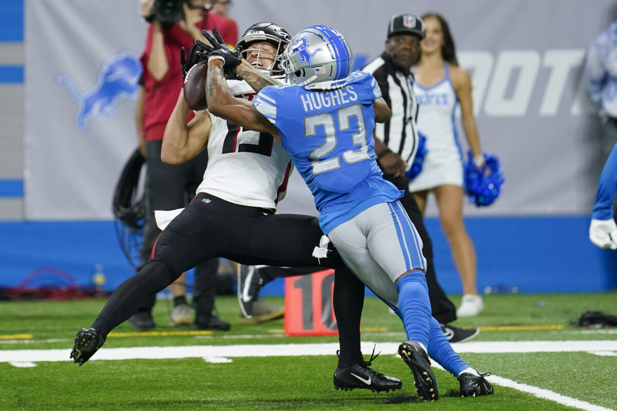 Falcons sign former Lions CB Mike Hughes