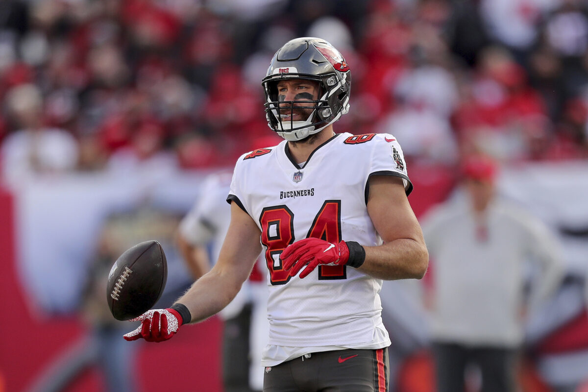 Bucs officially announce Cameron Brate’s release