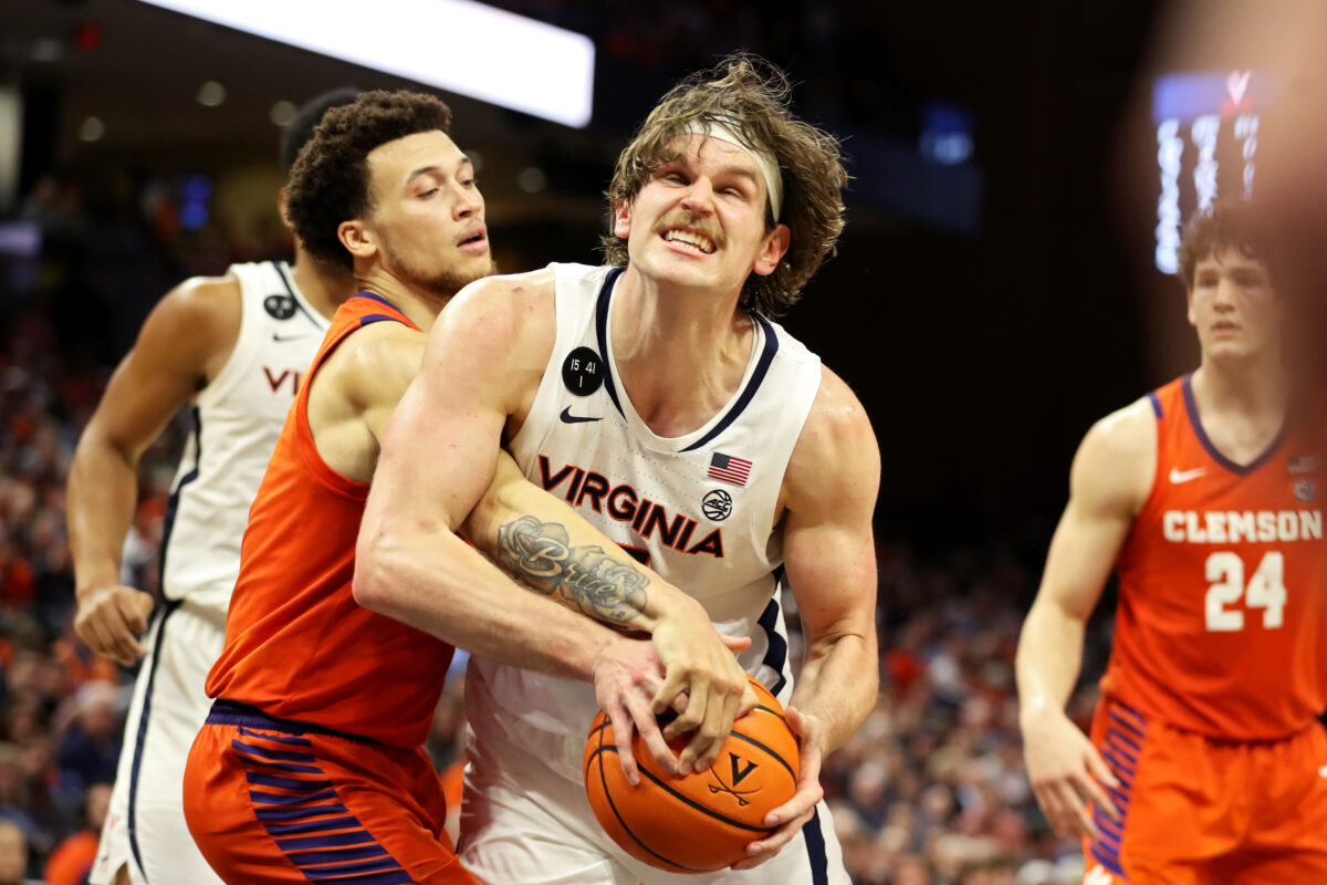 UVA’s cheap rebound on a game-ending heave was one of the most unbelievable bad beats