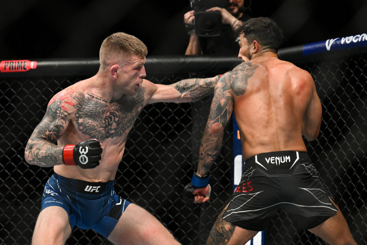 Chris Duncan def. Omar Morales at UFC 286: Best photos