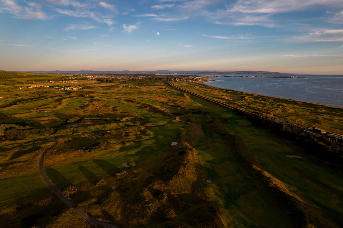Video: Dundonald Links offers modern twists in classic Scottish golf country