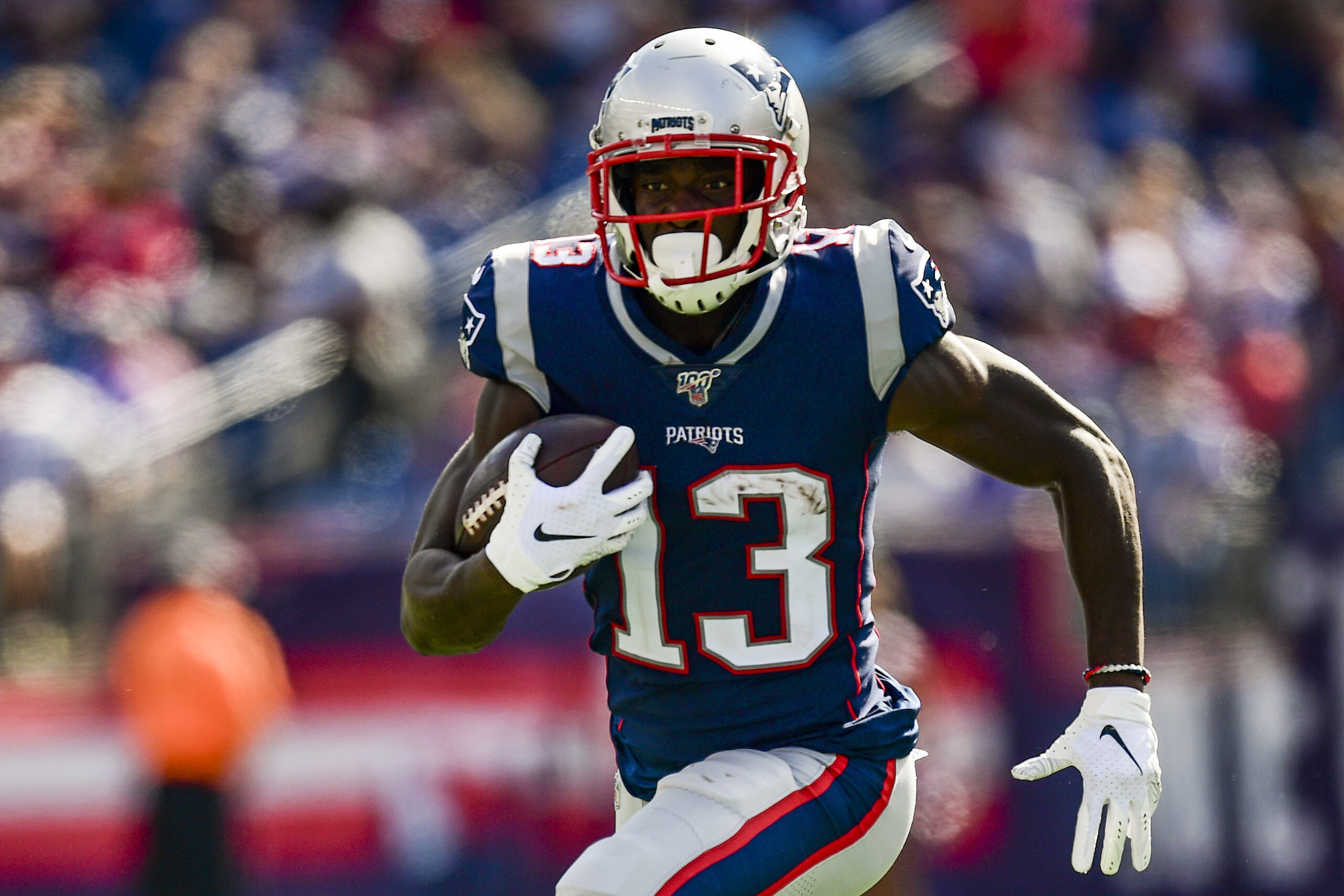 Report: Patriots interested in bringing back former 1st-round pick WR