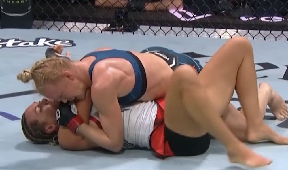 Twitter reacts to Holly Holm’s dominant victory over Yana Santos at UFC on ESPN 43