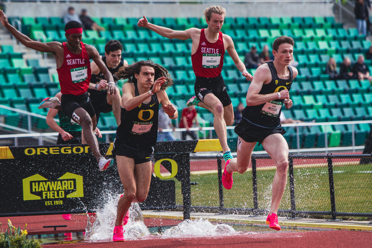 Photo Gallery: Ducks dominate at the Oregon Preview to kick off track season