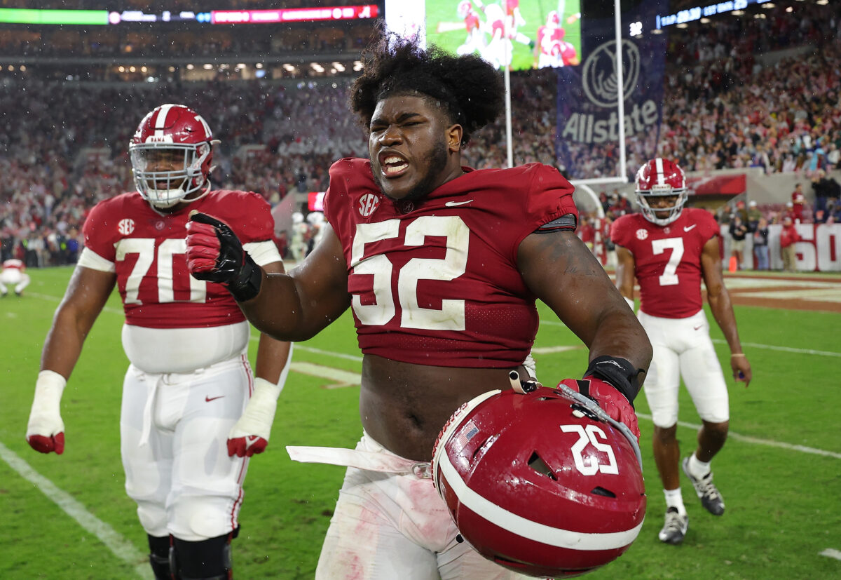 Tyler Booker ready to bring back old-school Alabama OL play