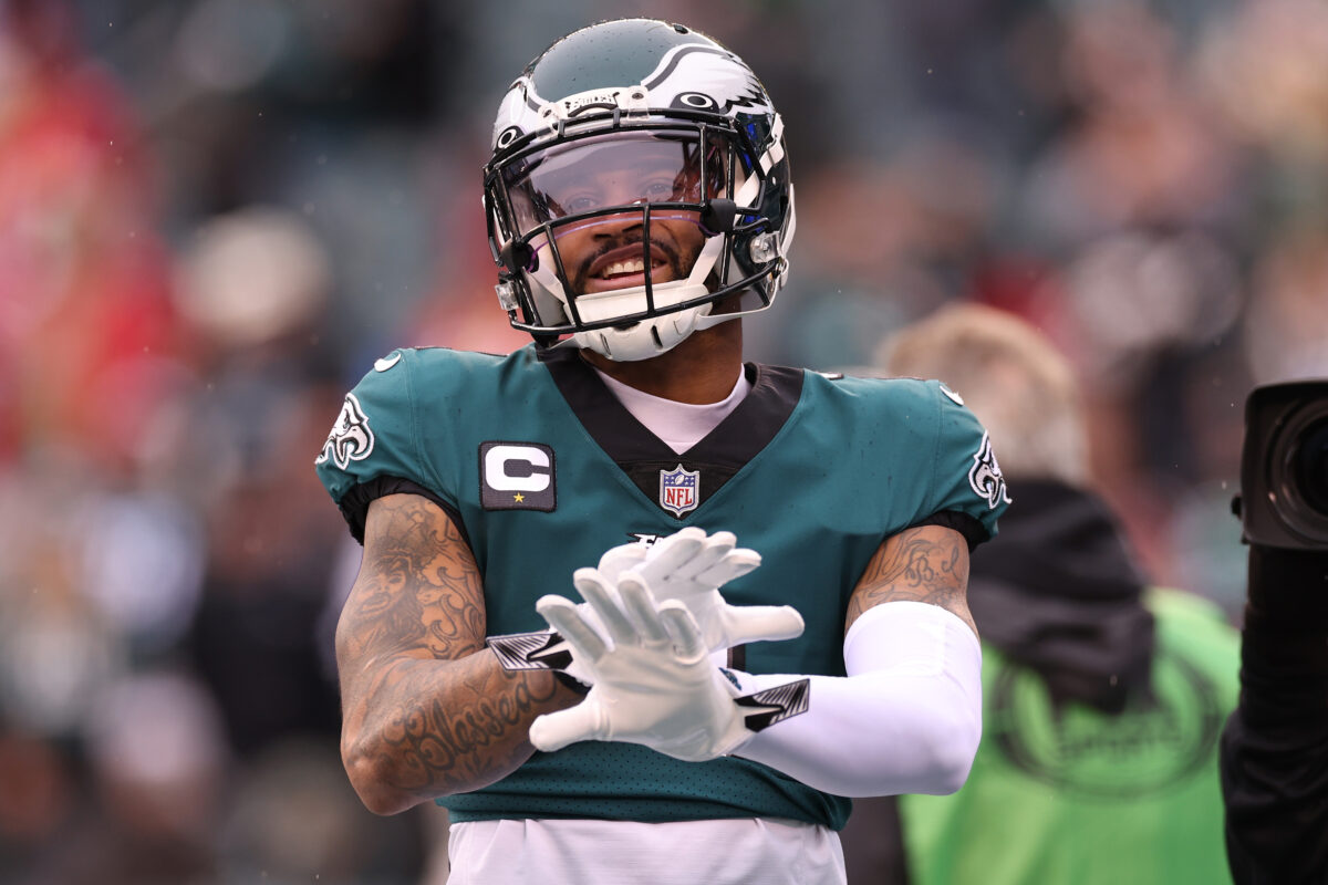 LOOK: Darius Slay details how close he was to joining Ravens during contract impass with Eagles