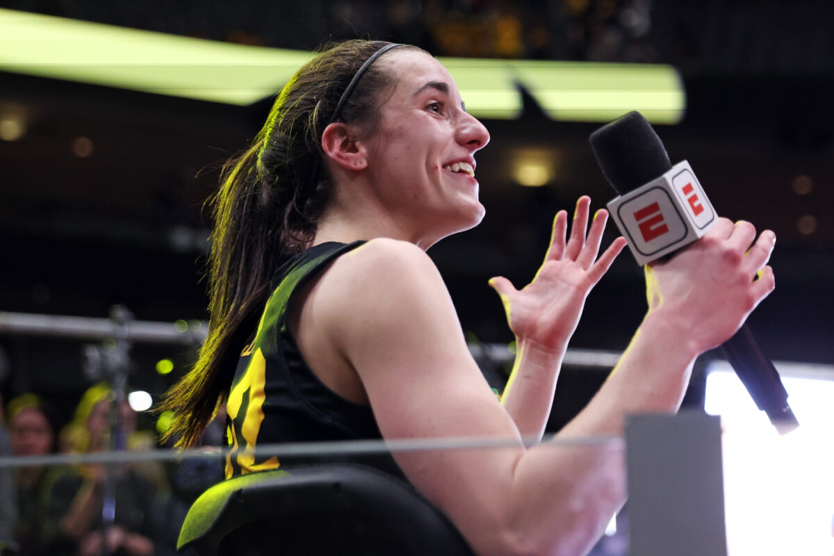 Sports stars, media react to Caitlin Clark’s otherworldly Final Four performance