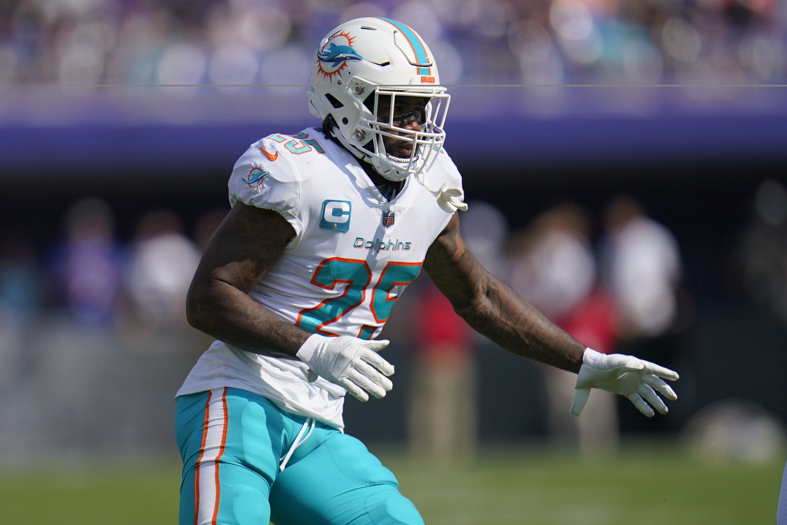 Dolphins CB Xavien Howard using critics as motivation in 2023